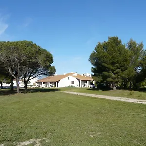 https://mas-du-clos-de-la-barque.fr-provencehotel.com